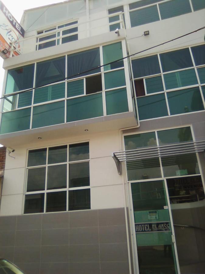 Hotel El Arco Zitacuaro Exterior photo